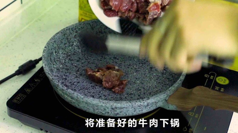 土豆炖牛肉的做法-家常味炖菜谱