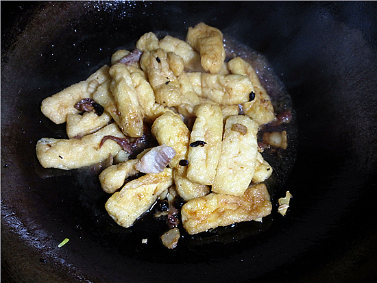家乡豆腐的做法-咸鲜味炒菜谱-易网健康养生网 家乡豆腐的做法-咸鲜味炒菜谱