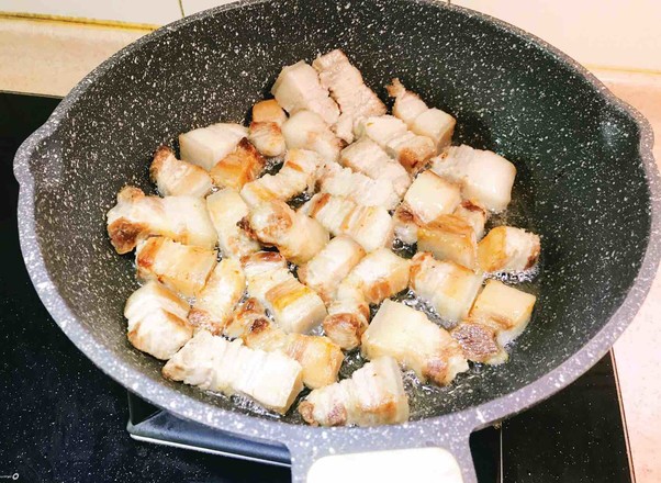 红烧肉的做法-家常味焖菜谱-易网健康养生网 红烧肉的做法-家常味焖菜谱