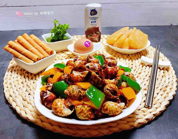 彩椒辣酱炒花螺的做法-香辣味炒菜谱-易网健康养生网 彩椒辣酱炒花螺的做法-香辣味炒菜谱