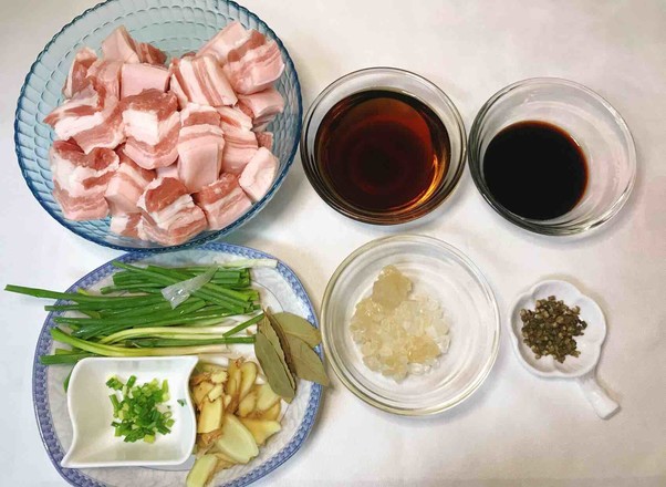 红烧肉的做法-家常味焖菜谱-易网<a href=http://www.bryss.cn/ target=_blank class=infotextkey>健康养生</a>网 红烧肉的做法-家常味焖菜谱