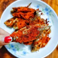 香酥鲫鱼仔的做法-香辣味炸菜谱