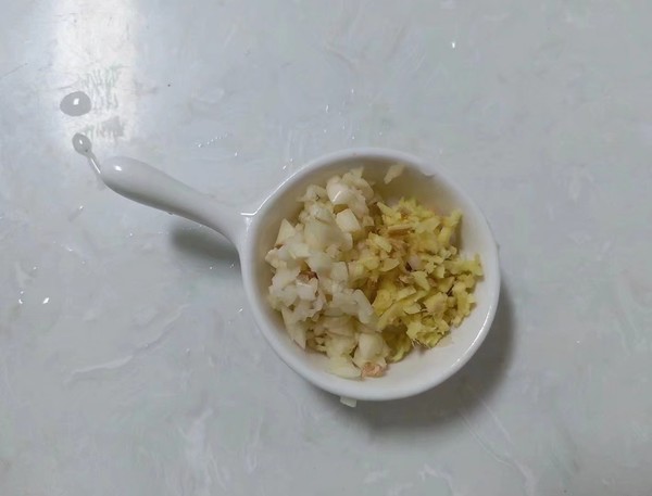 酸脆藕心菜的做法-酸辣味炒菜谱