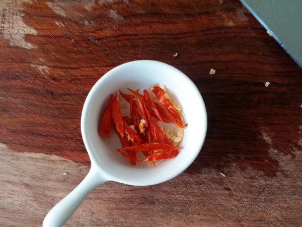 酸脆藕心菜的做法-酸辣味炒菜谱