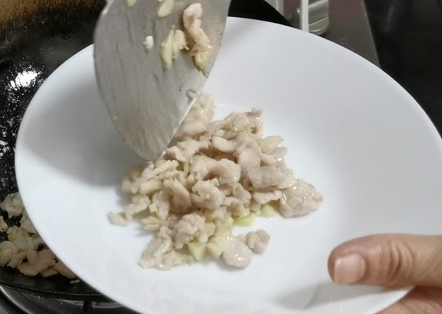 莴笋炒肉的做法-家常味炒菜谱