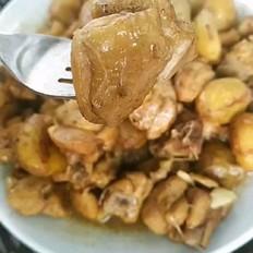 板栗红烧鸡腿的做法-家常味烧菜谱
