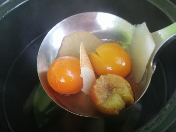 金桔雪梨水的做法-甜味煲菜谱