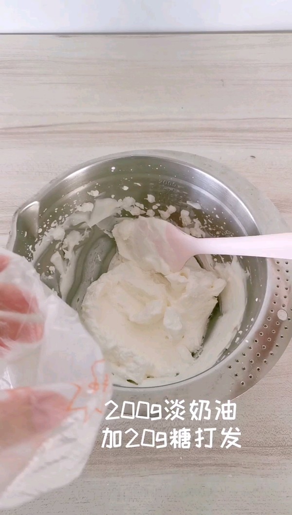 榴莲冰皮月亮蛋糕的做法-甜味蒸菜谱-易网健康养生网 榴莲冰皮月亮蛋糕的做法-甜味蒸菜谱