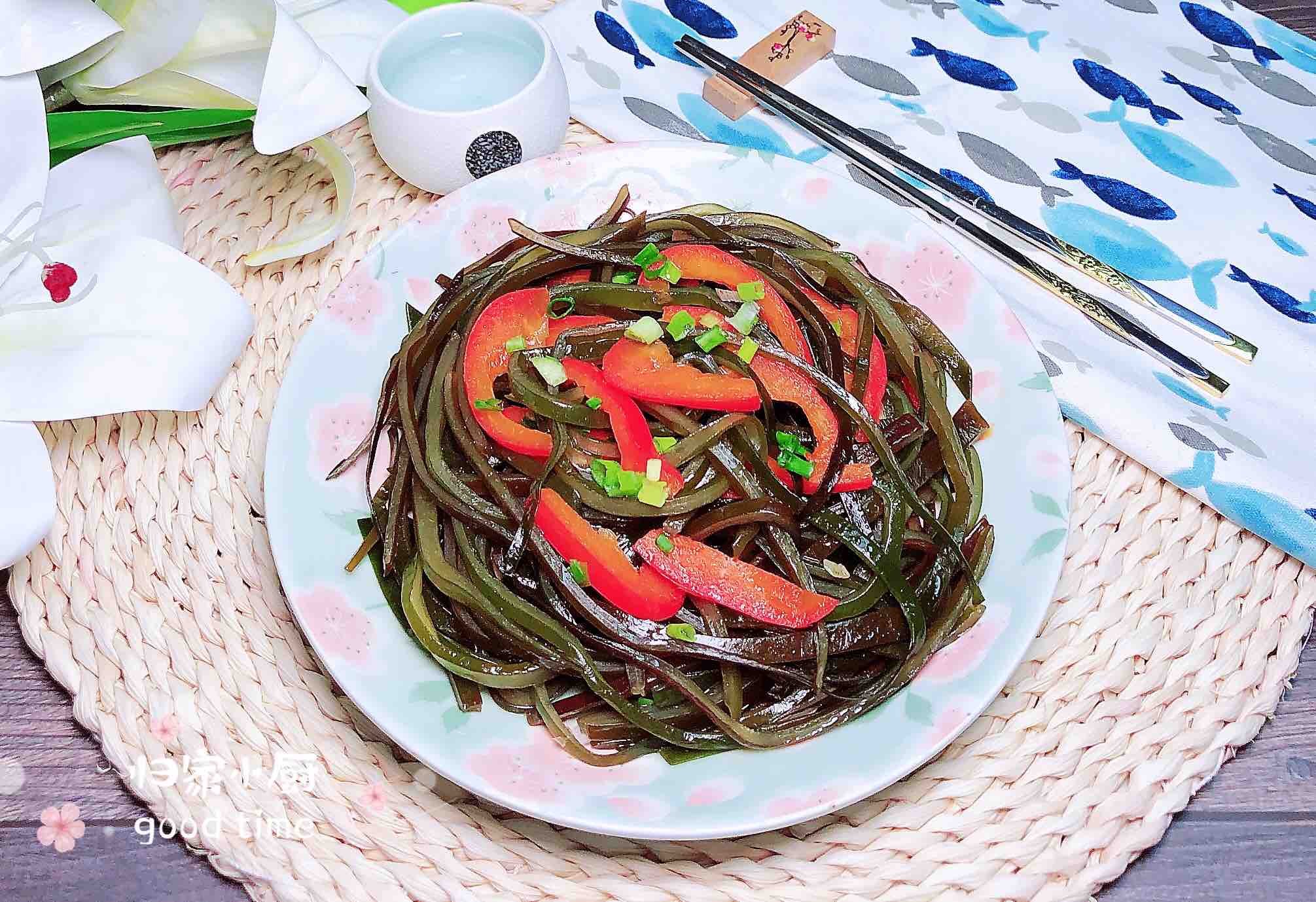 猪油香辣海带丝的做法-咸鲜味炒菜谱-易网健康养生网 猪油香辣海带丝的做法-咸鲜味炒菜谱