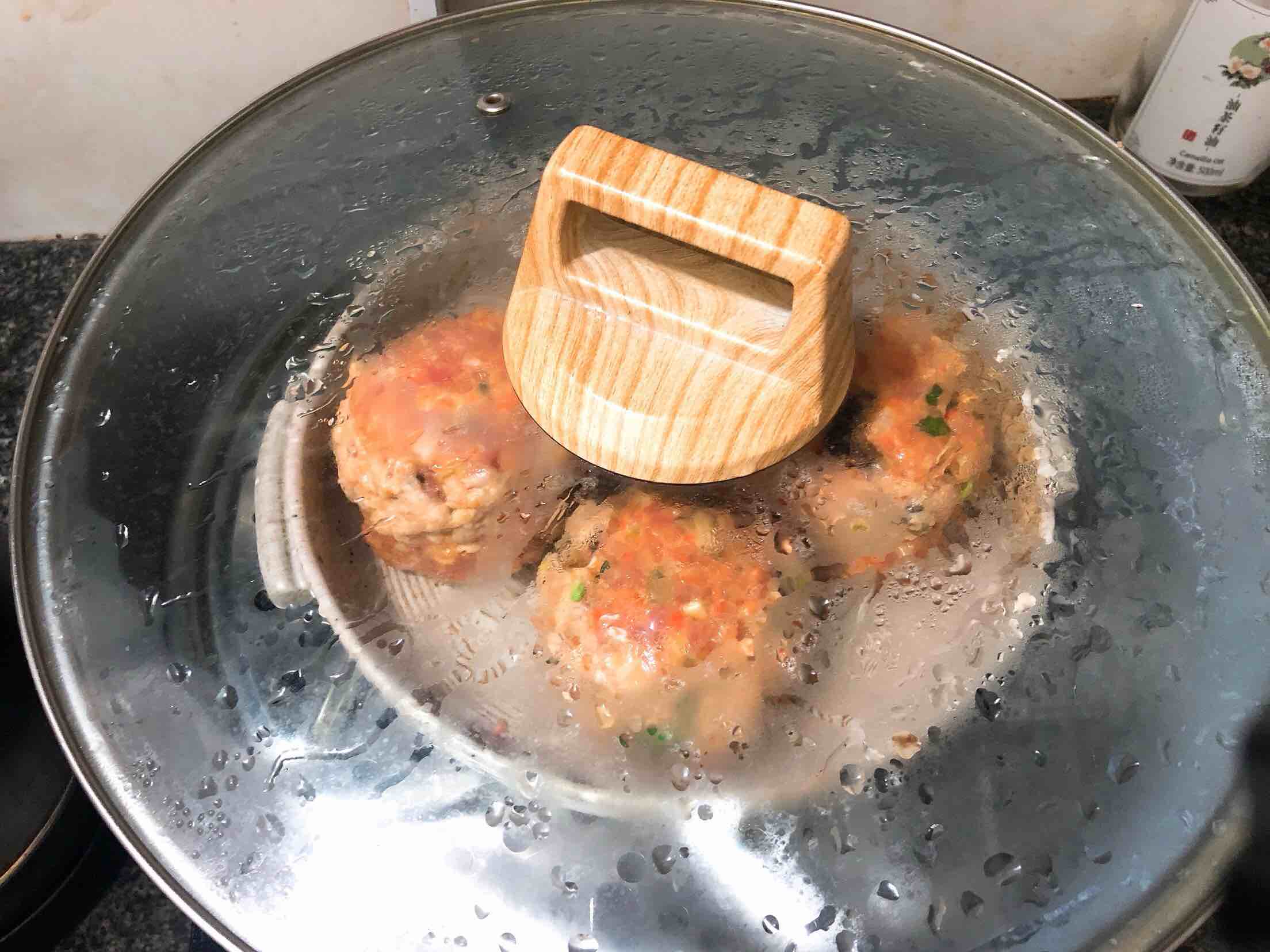 年夜饭之四喜丸子的做法-酱香味蒸菜谱-易网健康养生网 年夜饭之四喜丸子的做法-酱香味蒸菜谱