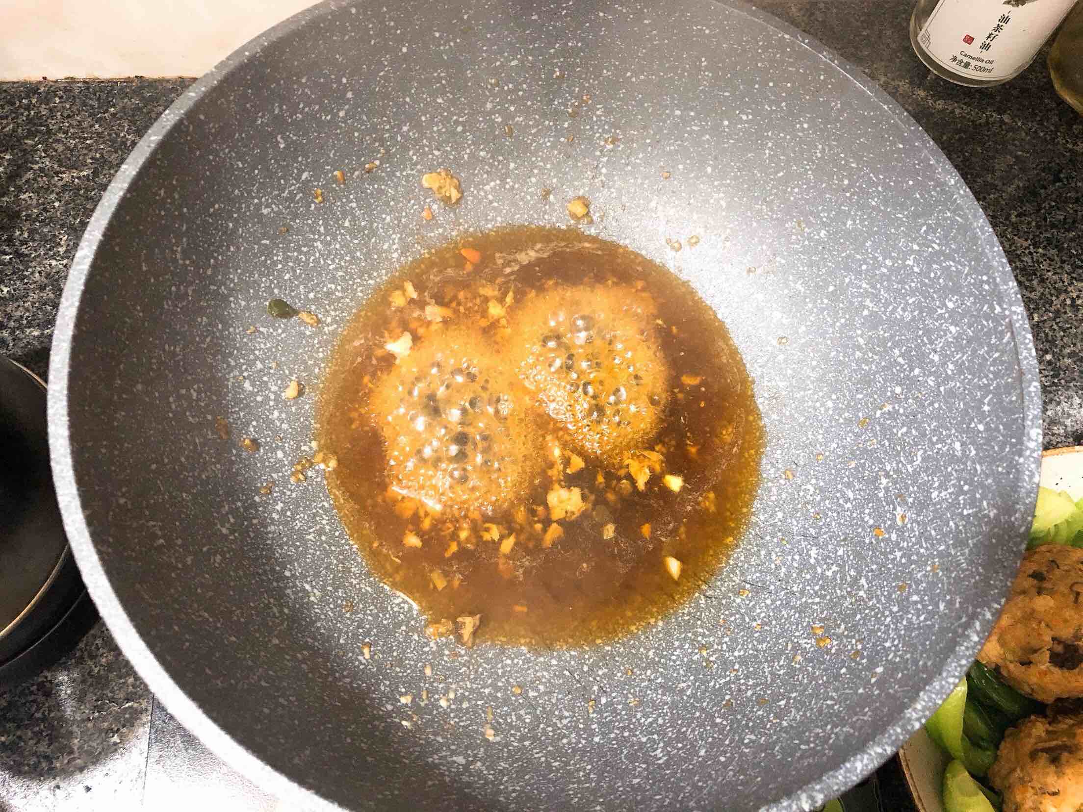 年夜饭之四喜丸子的做法-酱香味蒸菜谱-易网健康养生网 年夜饭之四喜丸子的做法-酱香味蒸菜谱