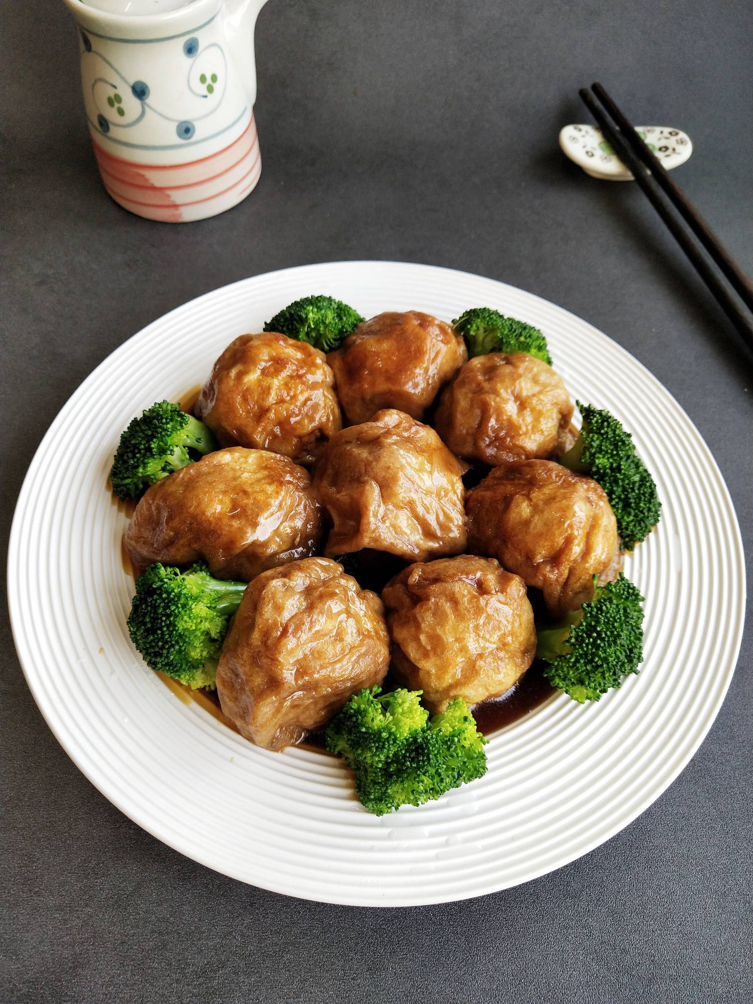 油面筋酿肉的做法-咸鲜味煮菜谱-易网健康养生网 油面筋酿肉的做法-咸鲜味煮菜谱