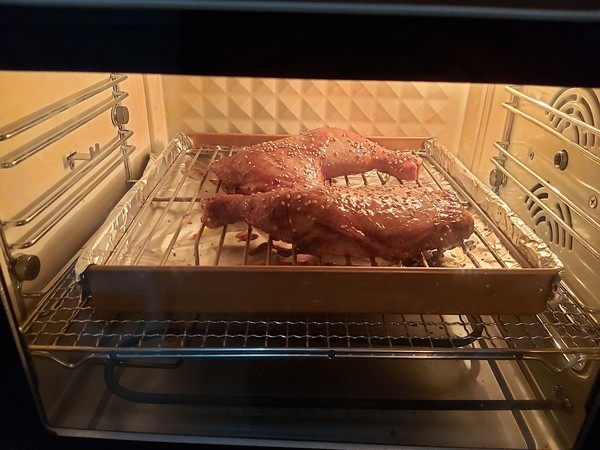 奥尔良烤鸡腿的做法-家常味烘焙菜谱-易网健康养生网 奥尔良烤鸡腿的做法-家常味烘焙菜谱