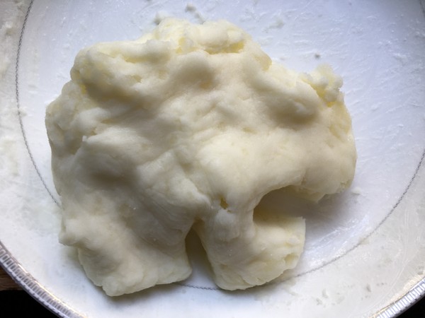水晶土豆丸子的做法-家常味蒸菜谱