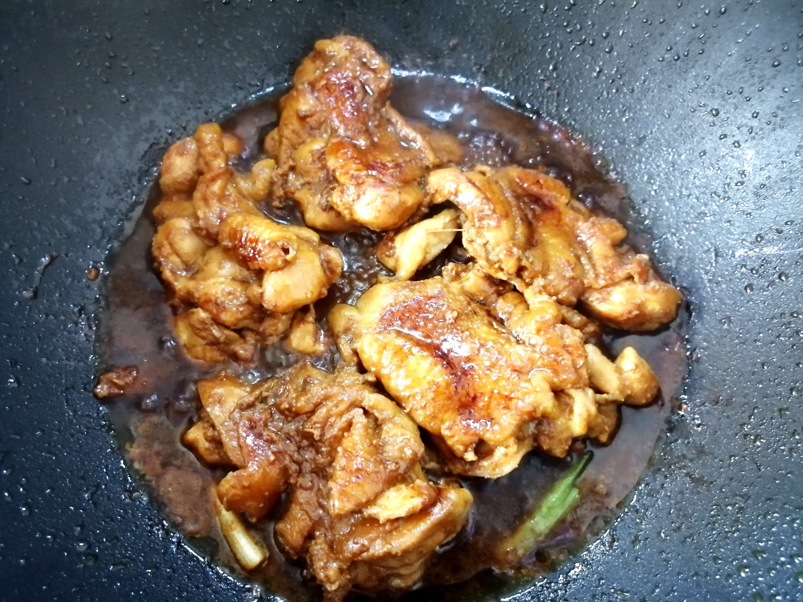 红烧鸡腿排的做法-家常味煮菜谱