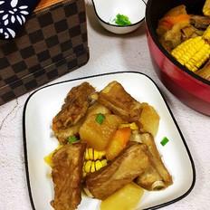 排骨炖玉米的做法-咸鲜味炖菜谱