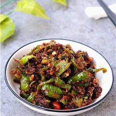 青椒炒老干妈的做法-香辣味炒菜谱