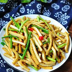蒜苔炒豆干的做法-家常味炒菜谱