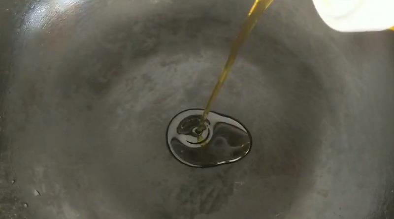 红红火火辣拌明太鱼的做法-家常味拌菜谱