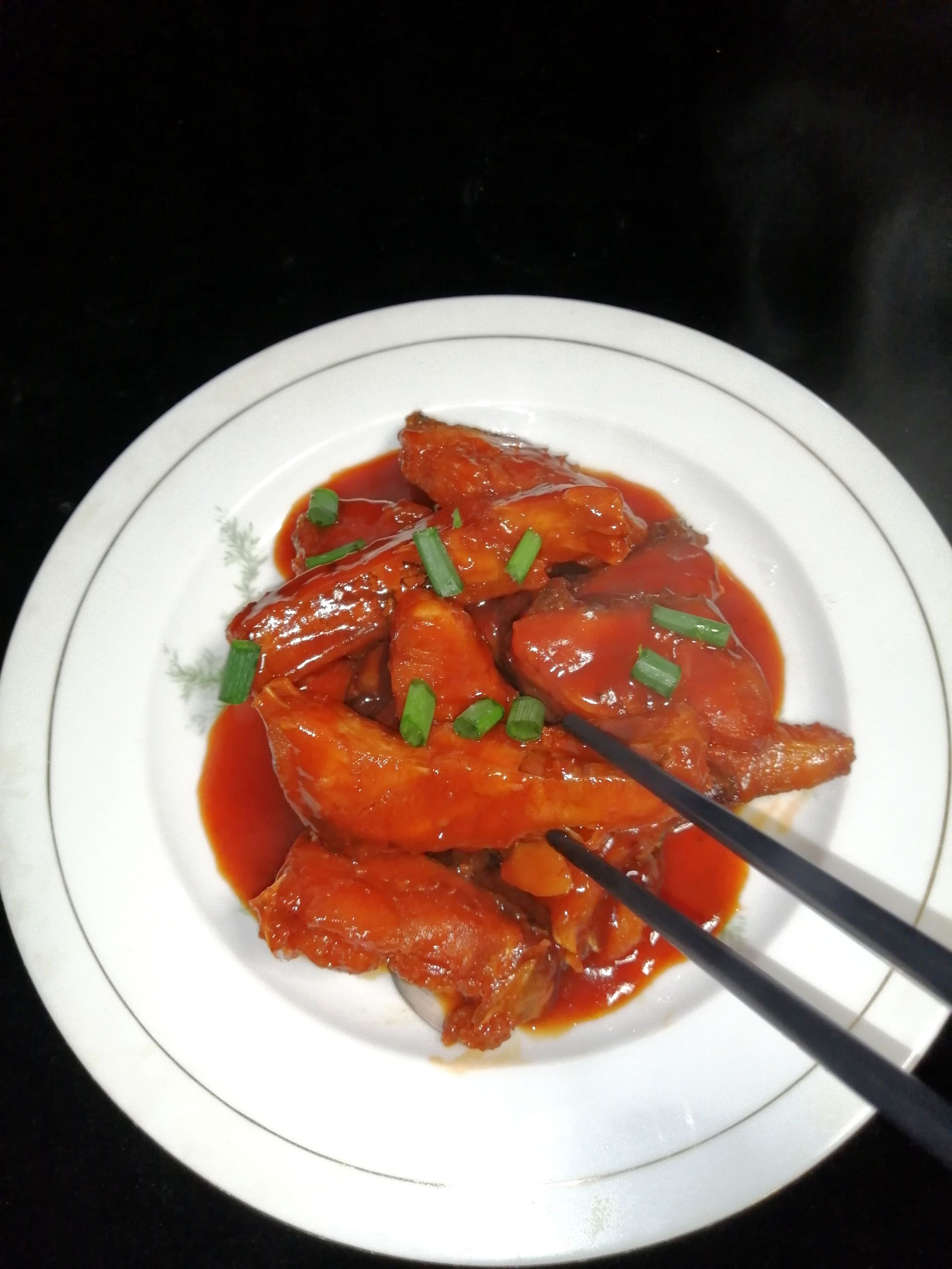 吮指酸甜鱼块的做法-酸甜味炸菜谱-易网健康养生网 吮指酸甜鱼块的做法-酸甜味炸菜谱