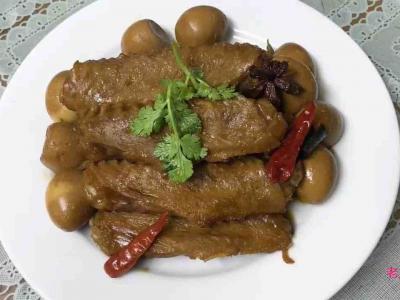 鹌鹑蛋卤鸭四件的做法-咸鲜味卤菜谱