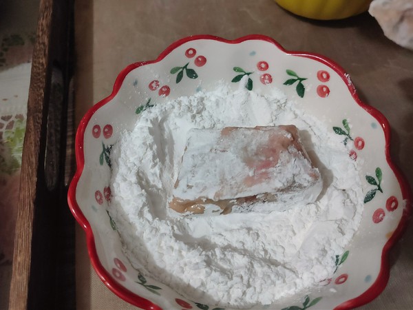 香酥老板鱼的做法-家常味炸菜谱