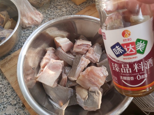 香酥老板鱼的做法-家常味炸菜谱