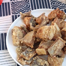 香酥老板鱼的做法-家常味炸菜谱