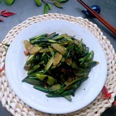 爆炒红菜苔的做法-咸鲜味炒菜谱