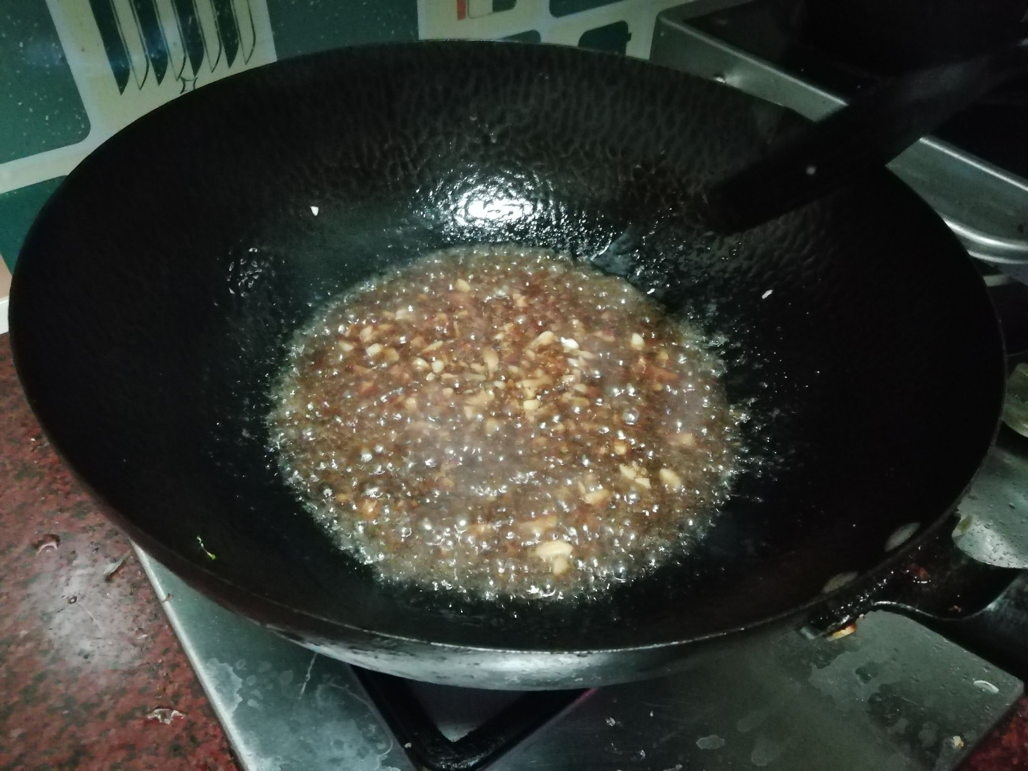 浇汁西兰花的做法-家常味煮菜谱