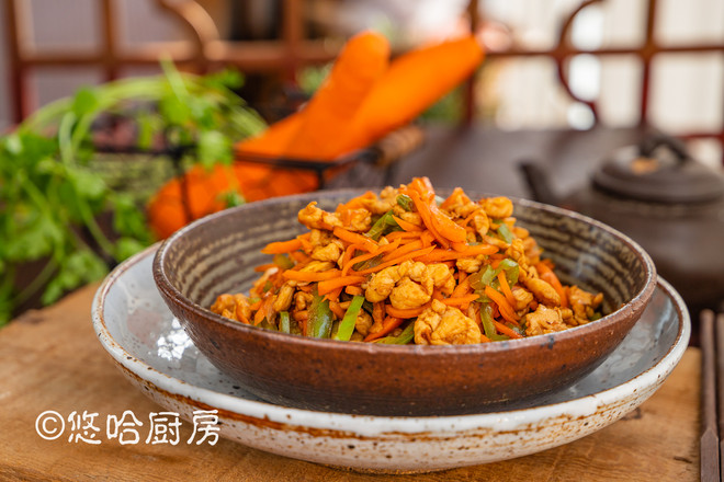 鱼香鸡丝的做法-家常味炒菜谱