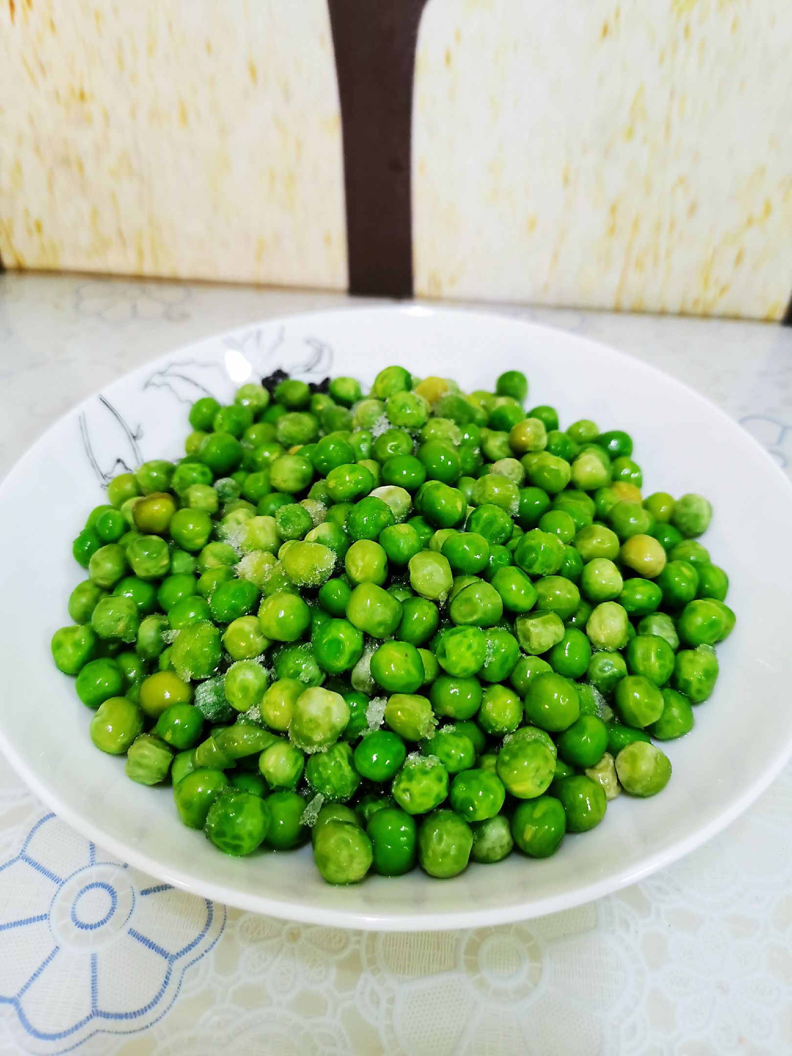 青豆炒火腿的做法-咸鲜味炒菜谱