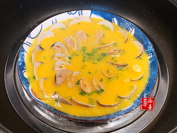 【添喜的厨房】蛤蜊蒸蛋的做法-咸鲜味蒸菜谱