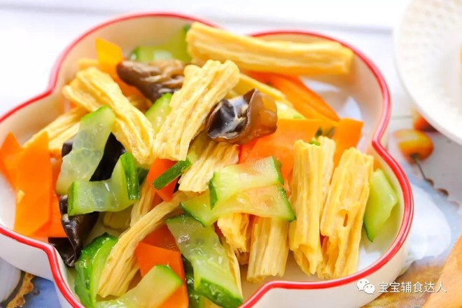木耳腐竹小炒 宝宝辅食食谱的做法-家常味炒菜谱-易网健康养生网 木耳腐竹小炒 宝宝辅食食谱的做法-家常味炒菜谱