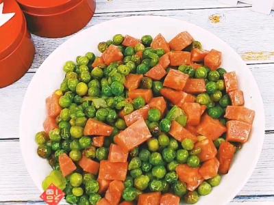 青豆炒火腿的做法-咸鲜味炒菜谱