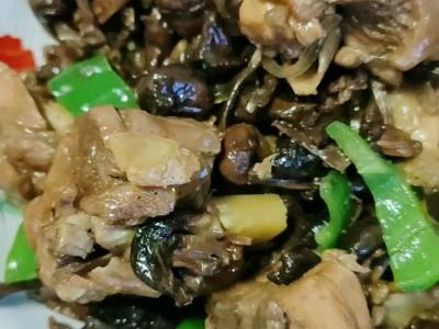 小鸡炖蘑菇粉条的做法-咸鲜味炒菜谱