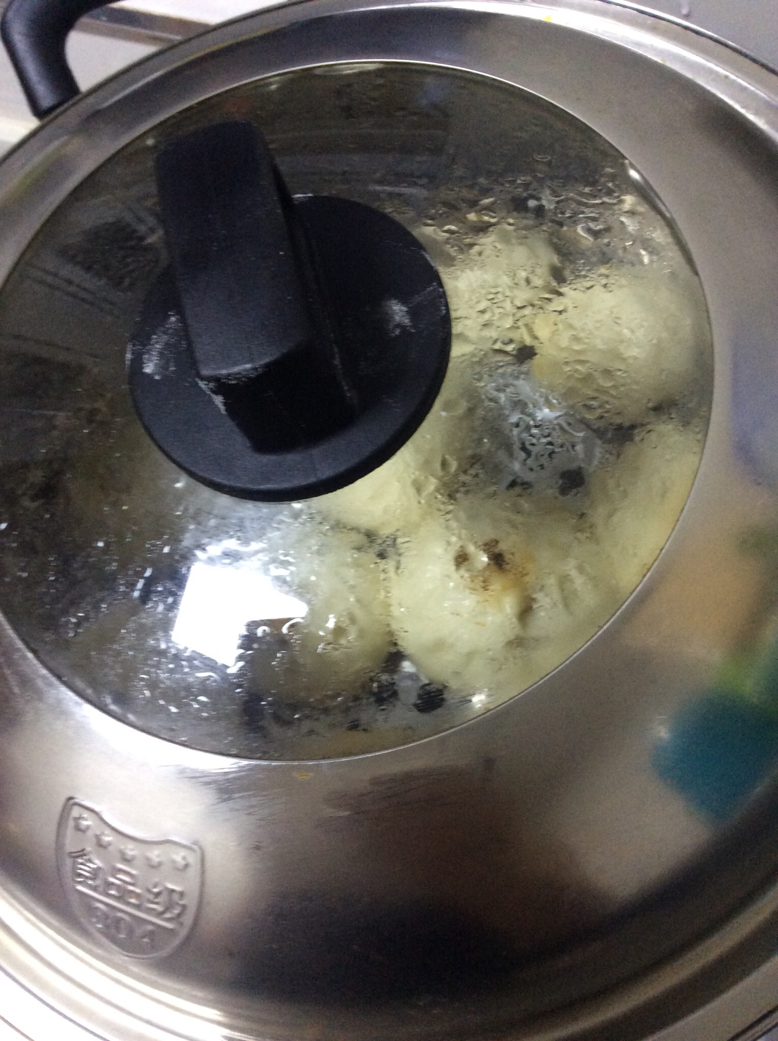 卷心菜粉条鸡蛋素包子的做法-家常味蒸菜谱-易网健康养生网 卷心菜粉条鸡蛋素包子的做法-家常味蒸菜谱