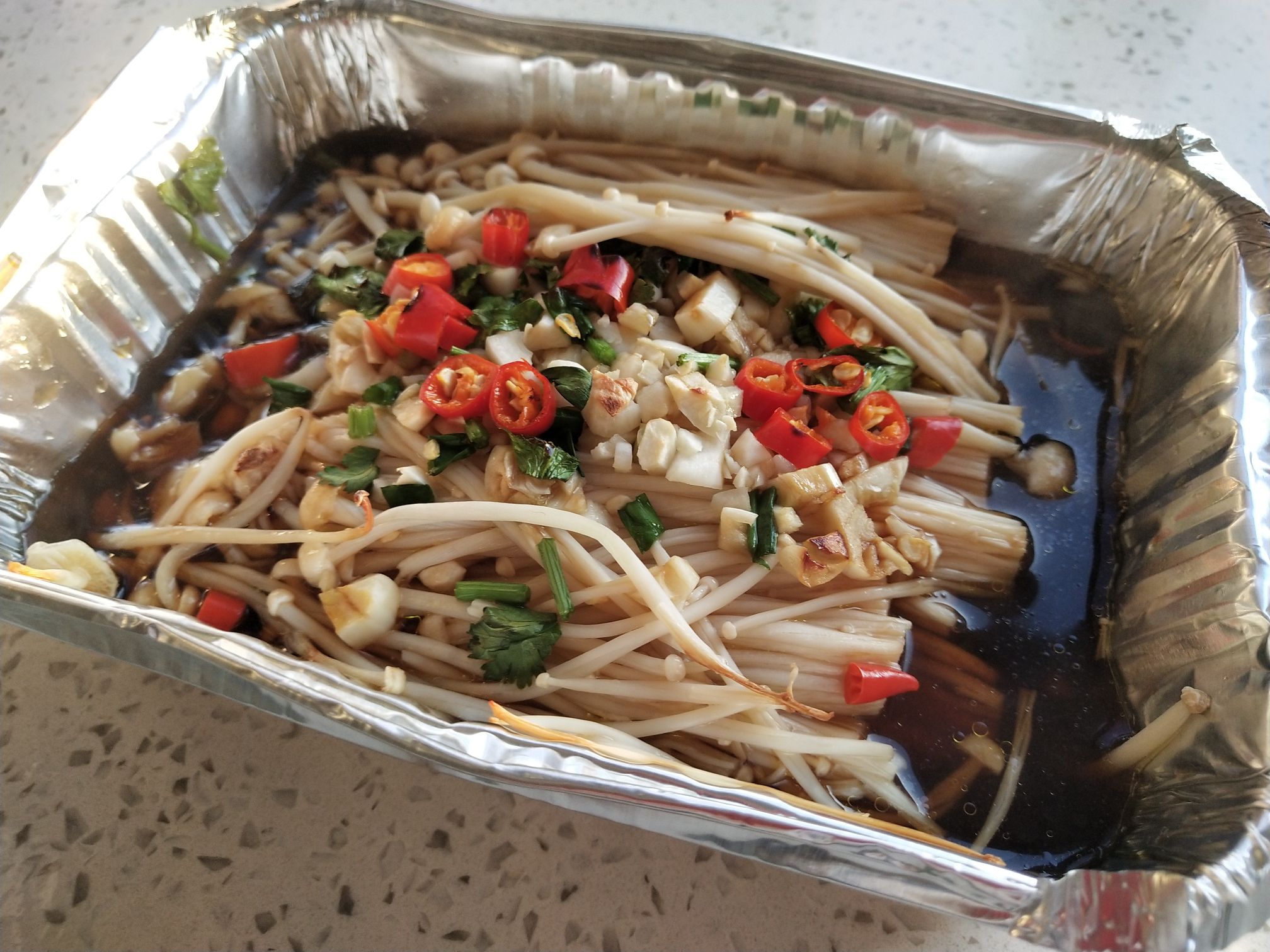 锡纸金针菇的做法-家常味烤菜谱-易网健康养生网 锡纸金针菇的做法-家常味烤菜谱