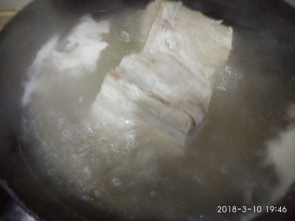 扣五花肉的做法-家常味其它工艺菜谱