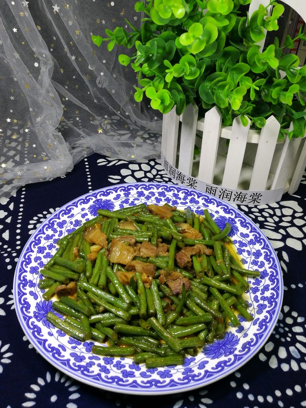 回锅肉炒长豆角的做法-家常味炒菜谱-易网健康养生网 回锅肉炒长豆角的做法-家常味炒菜谱