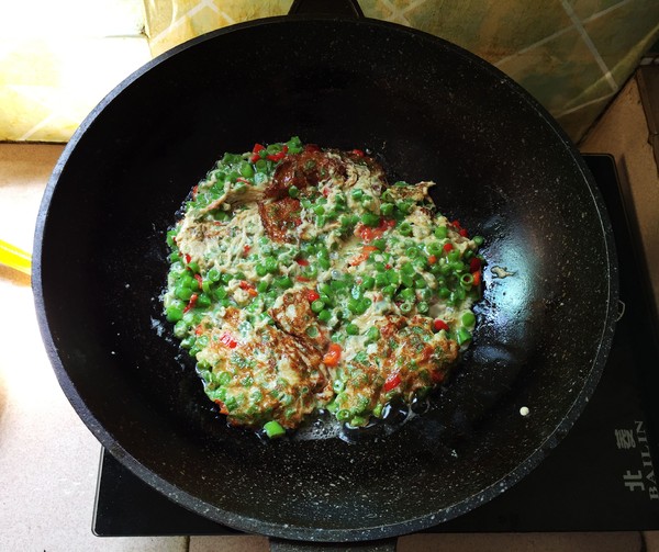 豆角煎鸡蛋的做法-家常味煎菜谱