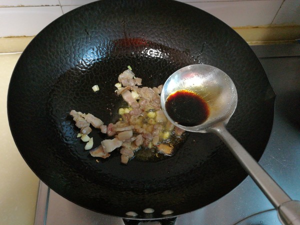 回锅肉炒长豆角的做法-家常味炒菜谱-易网健康养生网 回锅肉炒长豆角的做法-家常味炒菜谱