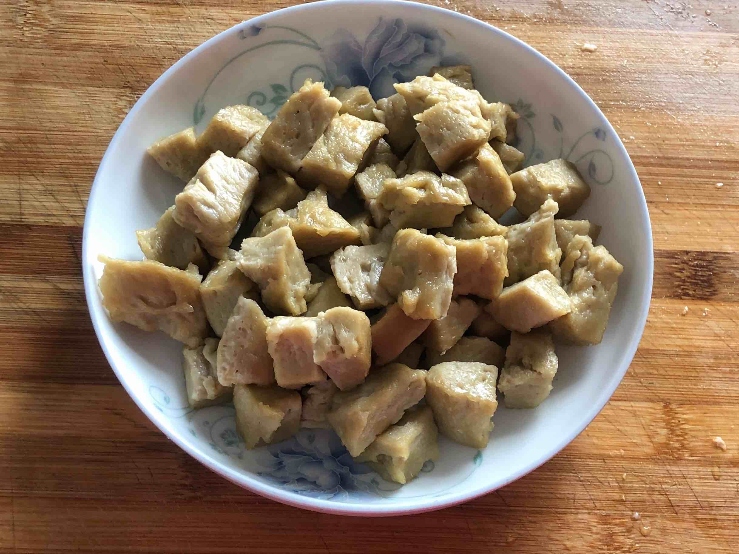 简单易做滴凉皮的做法-酸辣味蒸菜谱-易网健康养生网 简单易做滴凉皮的做法-酸辣味蒸菜谱