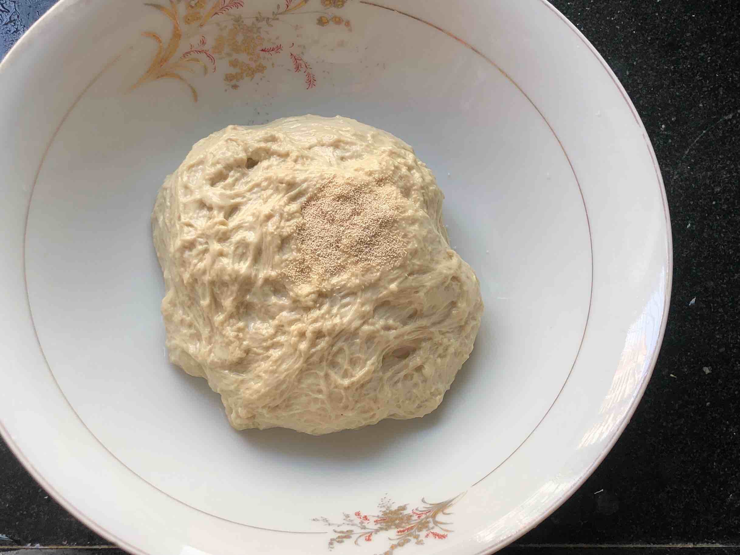 简单易做滴凉皮的做法-酸辣味蒸菜谱-易网健康养生网 简单易做滴凉皮的做法-酸辣味蒸菜谱