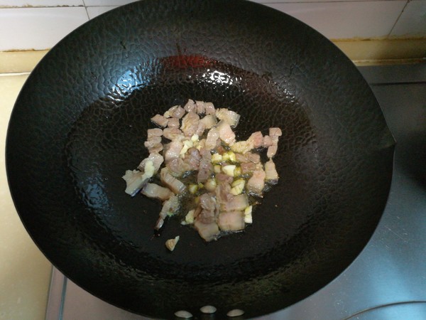 回锅肉炒长豆角的做法-家常味炒菜谱-易网健康养生网 回锅肉炒长豆角的做法-家常味炒菜谱