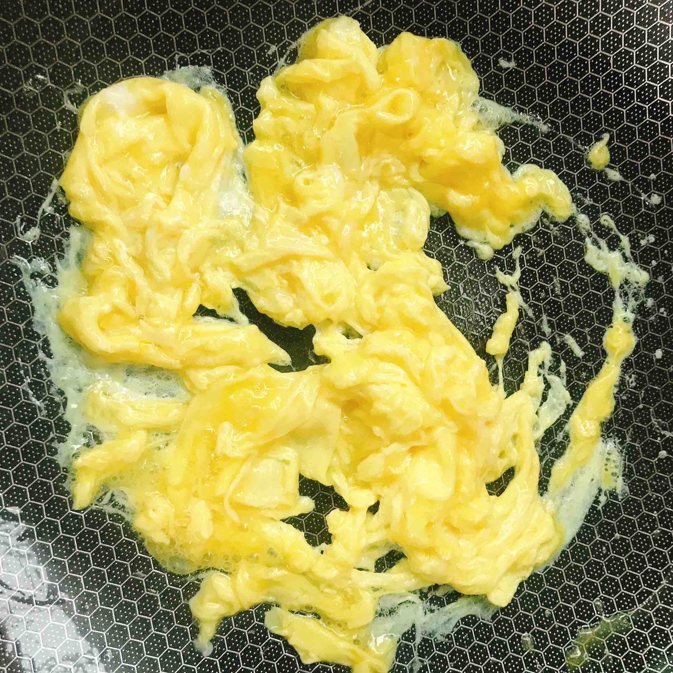 青瓜炒鸡蛋的做法-家常味炒菜谱
