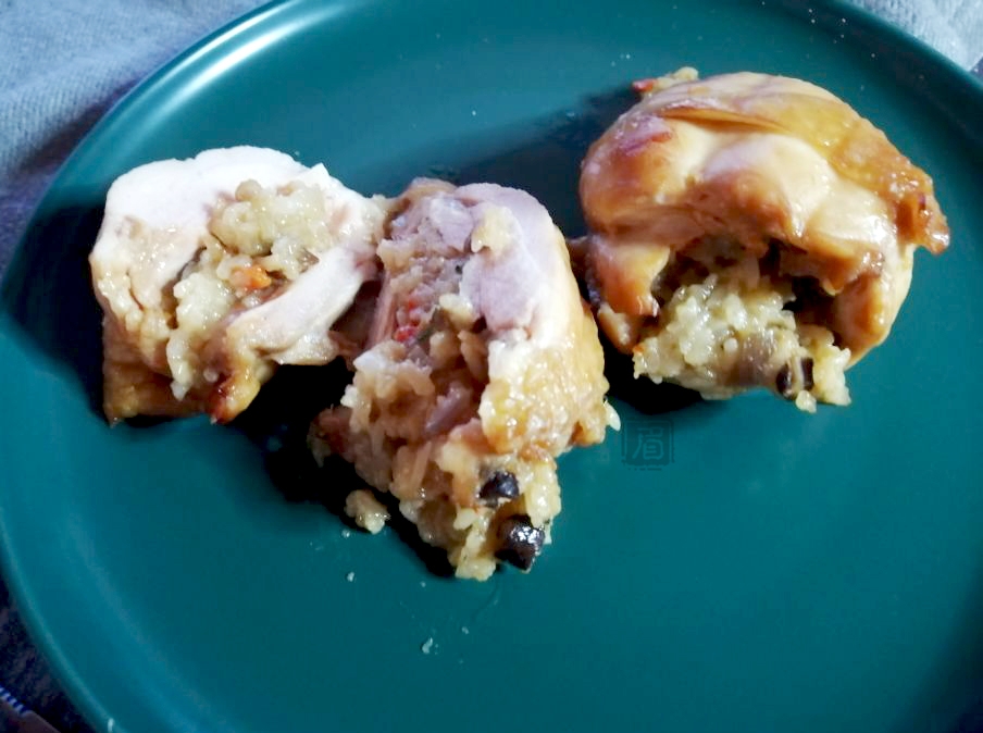 鸡腿包饭的做法-咸鲜味烘焙菜谱-易网健康养生网 鸡腿包饭的做法-咸鲜味烘焙菜谱
