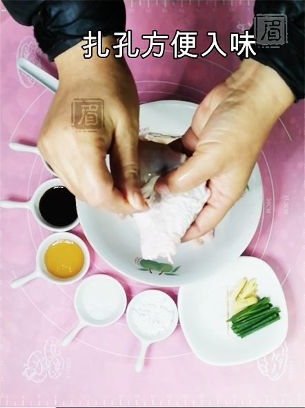 鸡腿包饭的做法-咸鲜味烘焙菜谱-易网<a href=http://www.bryss.cn/ target=_blank class=infotextkey>健康养生</a>网 鸡腿包饭的做法-咸鲜味烘焙菜谱