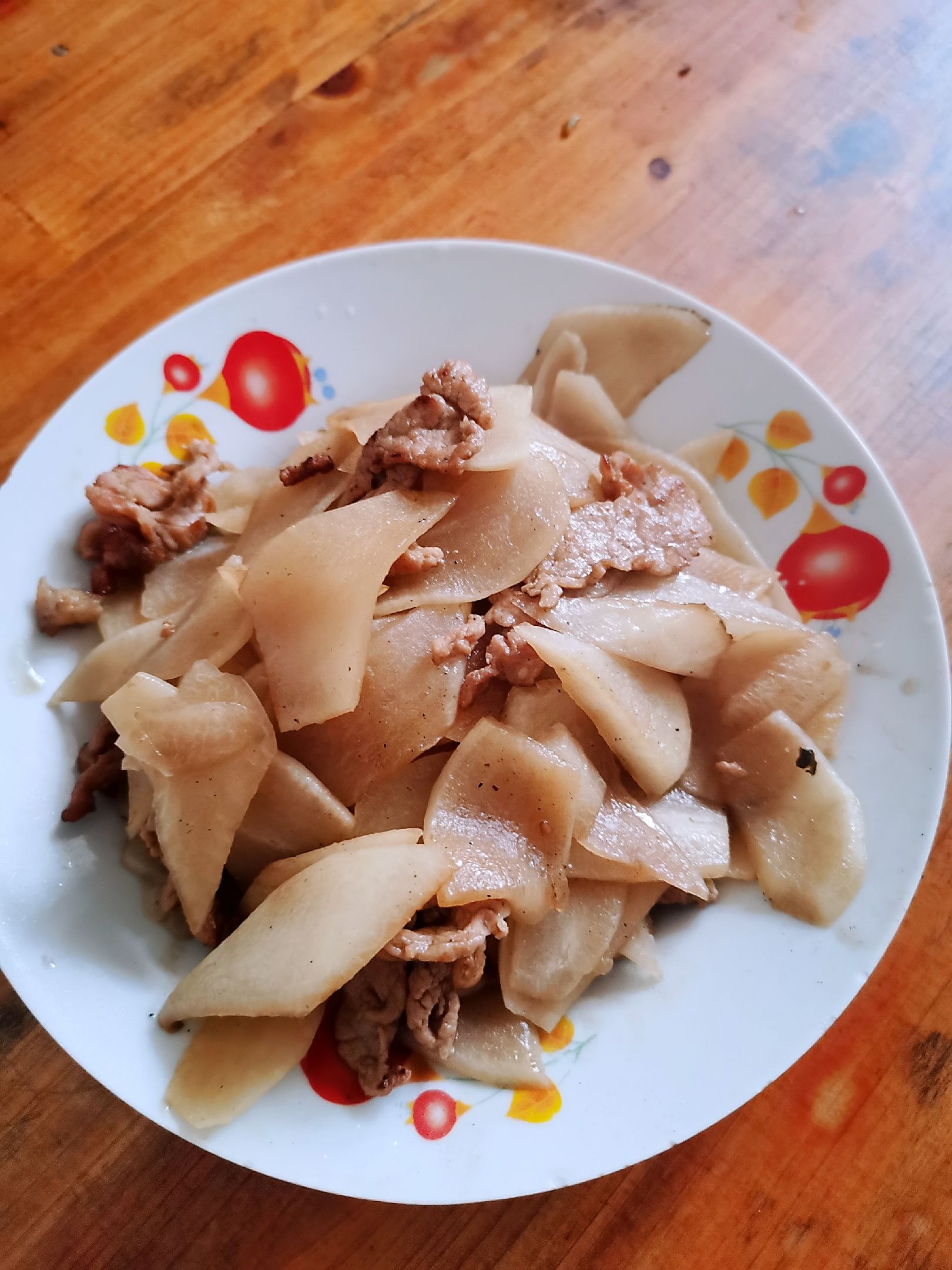 猪肉炒萝卜的做法-家常味炒菜谱-易网健康养生网 猪肉炒萝卜的做法-家常味炒菜谱