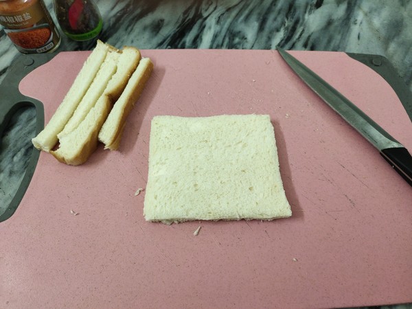 网红香肠卷蒸烤箱版的做法-咸鲜味烤菜谱-易网健康养生网 网红香肠卷蒸烤箱版的做法-咸鲜味烤菜谱